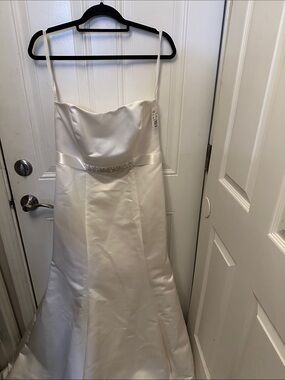 Strapless Satin Bridal Gown with Beaded Waist size 14 White Wedding Dress Ivory